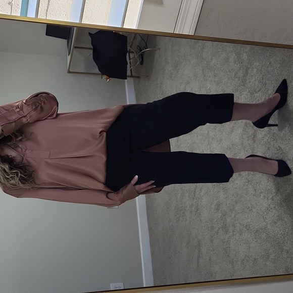 Gucci Black Capri Crop Fit Flat Front High-Waisted Pants Size 44(8) - Picture 3 of 17